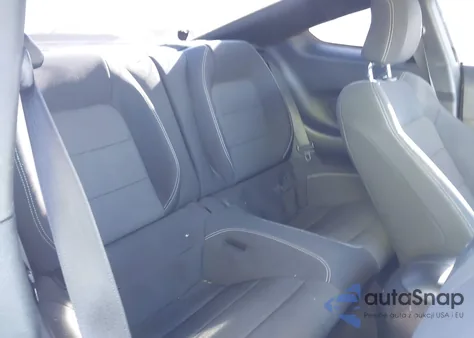 2016 Ford Mustang V6 z USA, uszkodzony, nr VIN 1FA6P8AM4G5205331